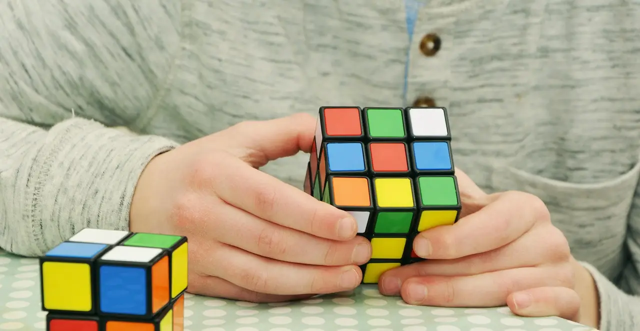 How the brain learns to predict what to fear based on past experiences