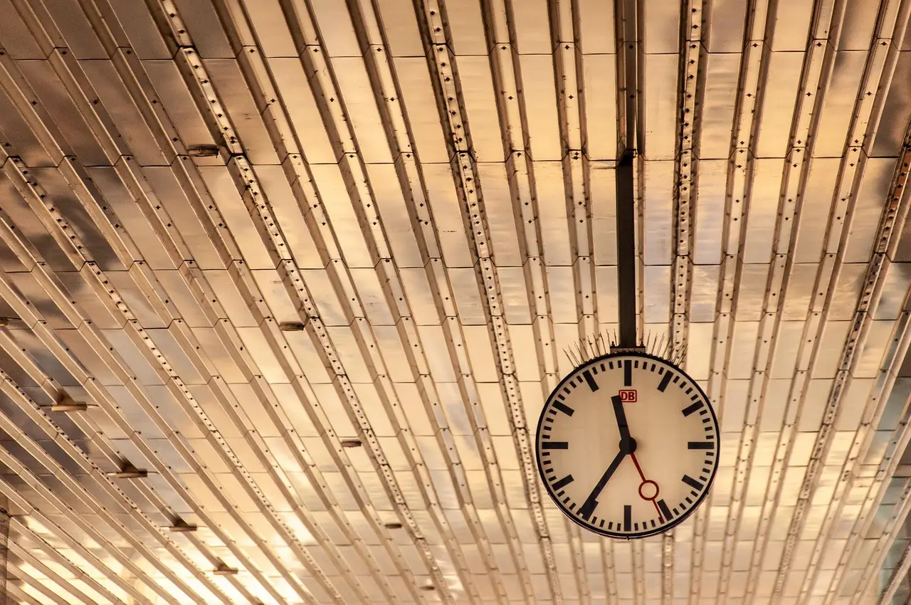 A molecular switch syncs fat burning to the body clock, our diet and the temperature around us
